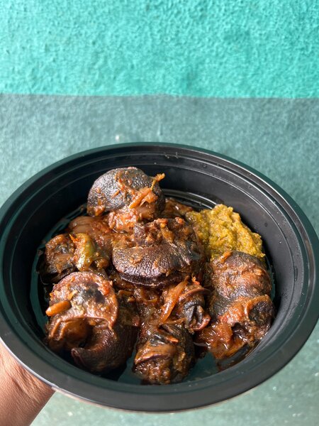 Attieké escargot sautés