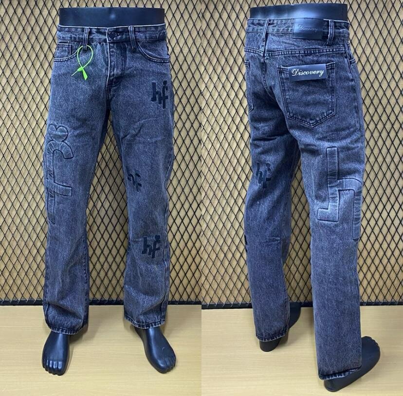 STRAIGHT BOTTOM JEANS