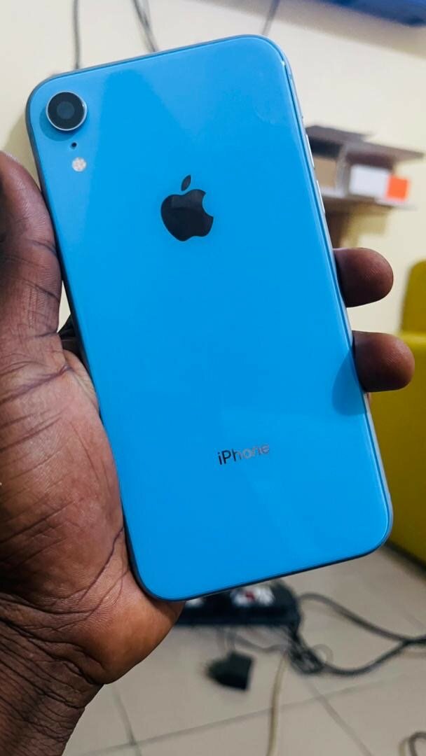 iPhone XR 64gb propre