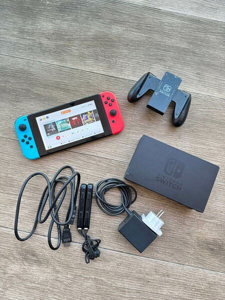 Console Nintendo Switch complète