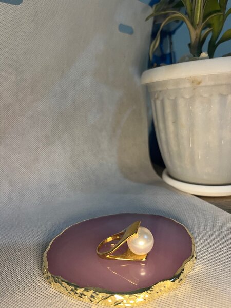 Bague dorée élégante