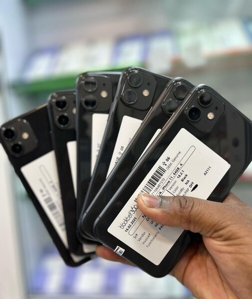 iPhone 11 Quasi neuf