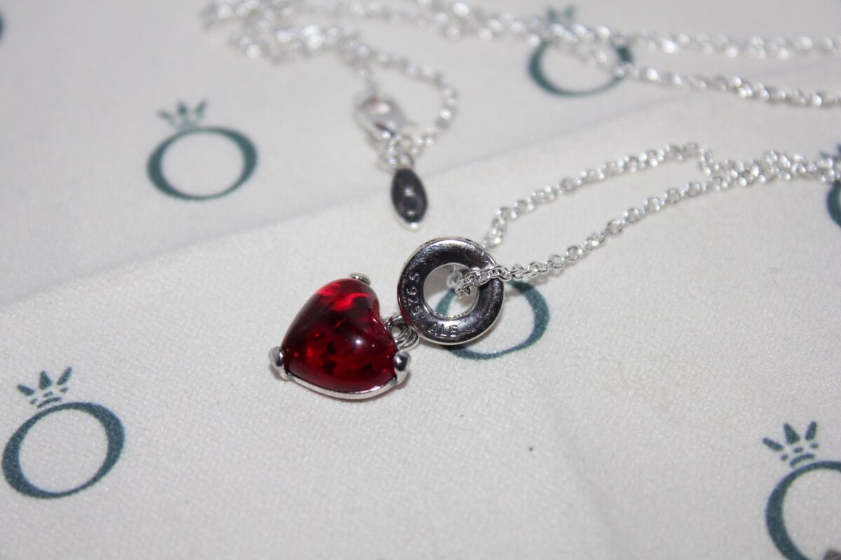 Цепочка от Пандоры в виде сердца