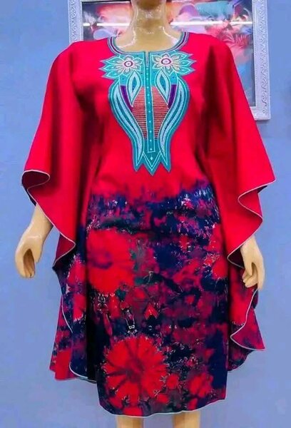 Robe Africaine Colorée Élégante
