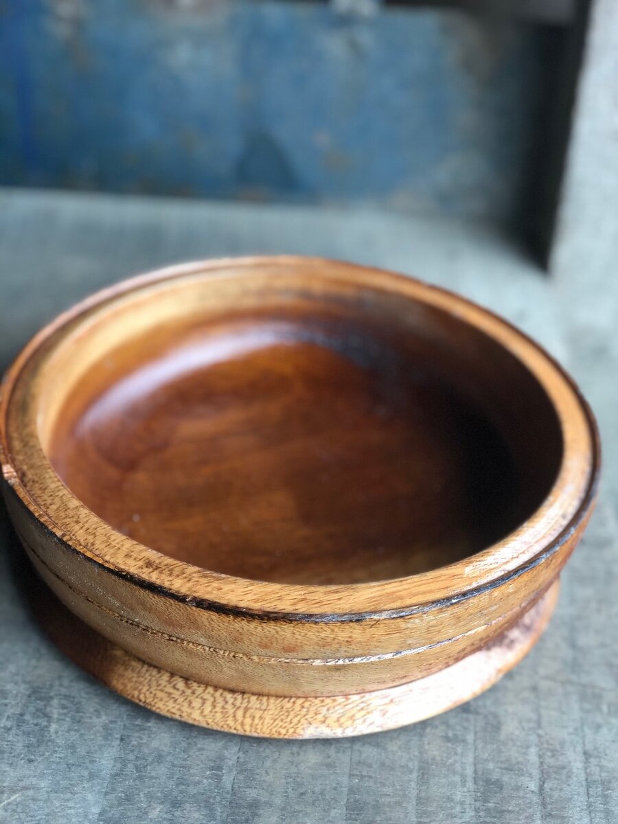 Bol en bois artisanal