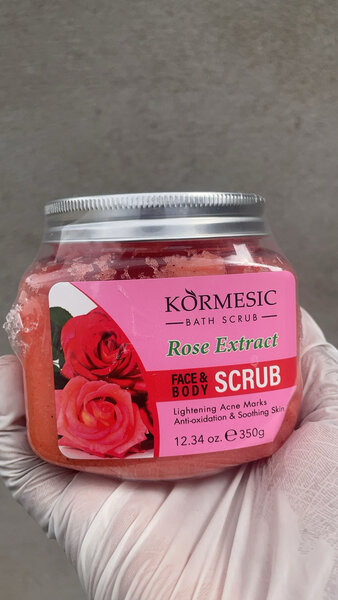 Gommage Visage & Corps Kormesic