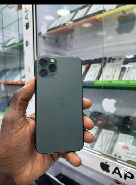 iPhone 11 Pro Max 64GB Vert