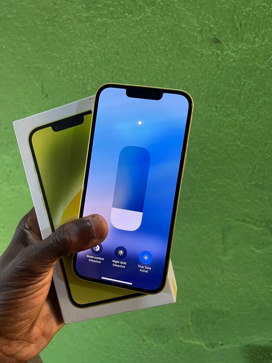 iPhone 13 Jaune Neuf