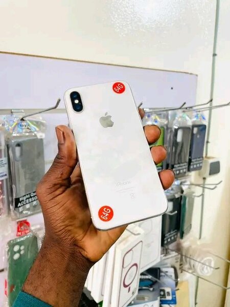 iPhone X 64GB Blanc Débloqué