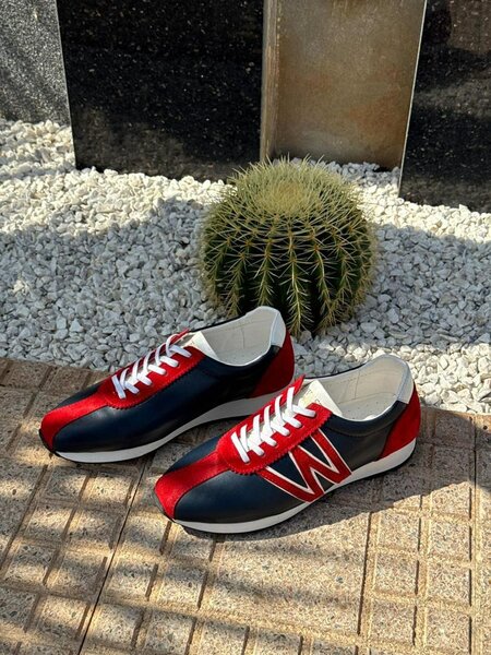 Baskets Homme Rouge et Noir