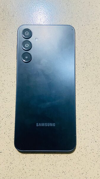 Samsung a 16 et a 32 colis CE