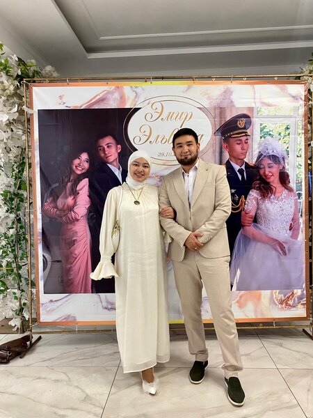 Красивое, легкое платье из органзы