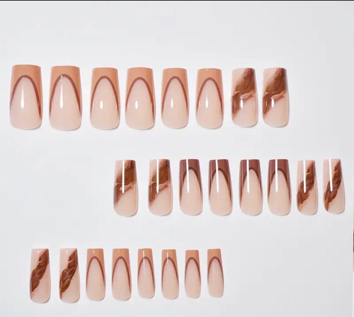 Ongles Press-On Marron Chic