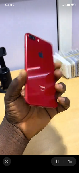 iPhone rouge d'occasion