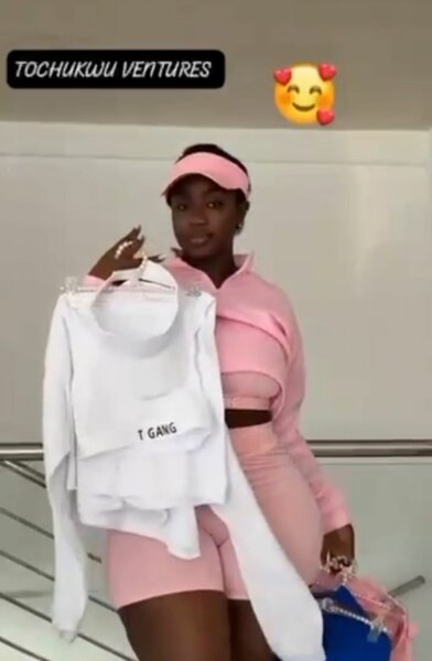 Ensemble de sport rose femme