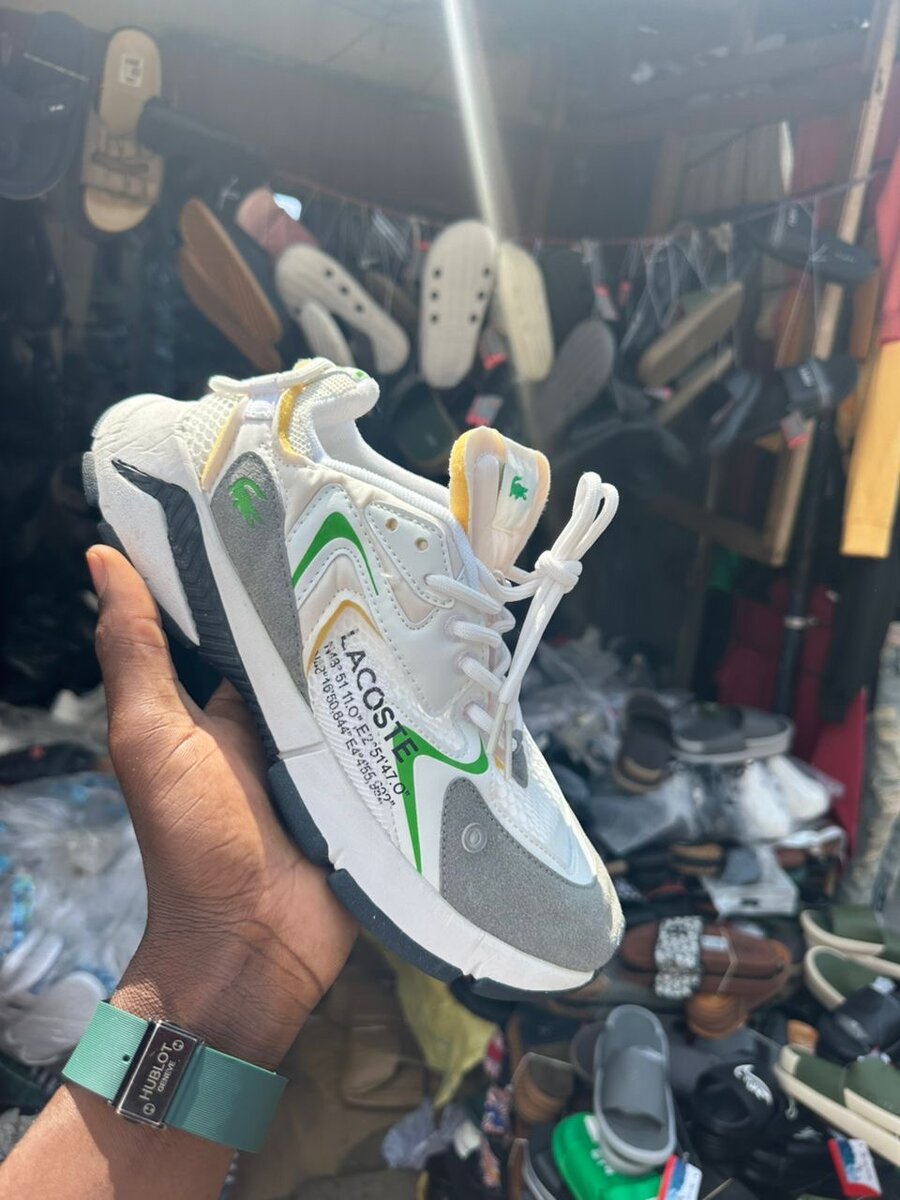 Baskets Lacoste élégantes