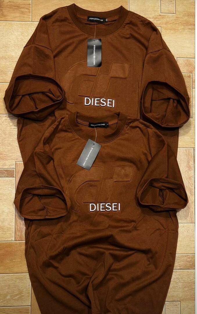 T-shirt marron unisexe