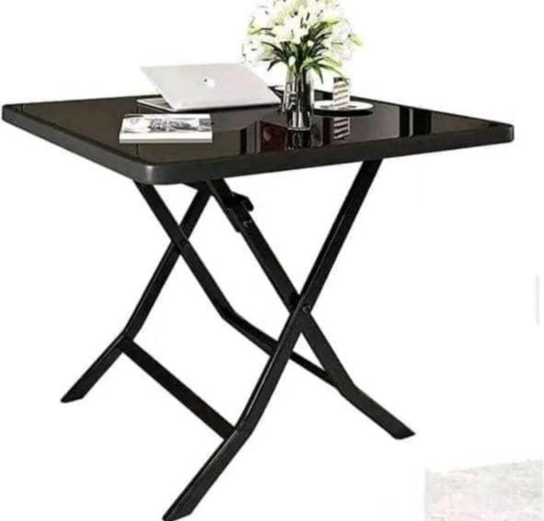 Table pliante moderne noire