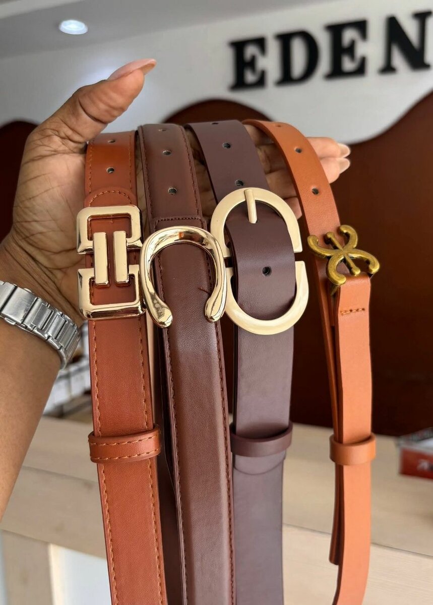 Ceinture en cuir à boucle luxe