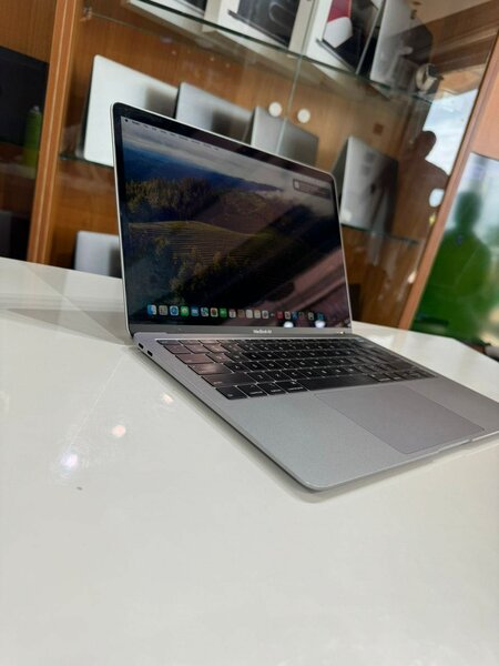 2019 MACBOOK PRO