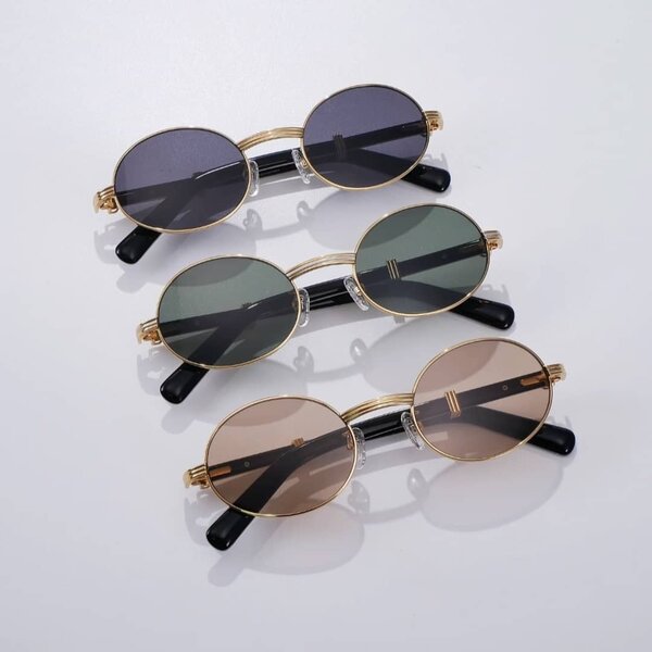 Lunettes de soleil ovales