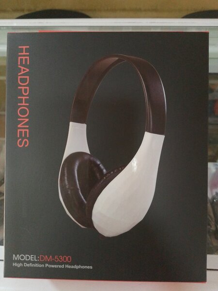 POWERFUL BASS BLAST WIRE HEADPHONE DM-5300