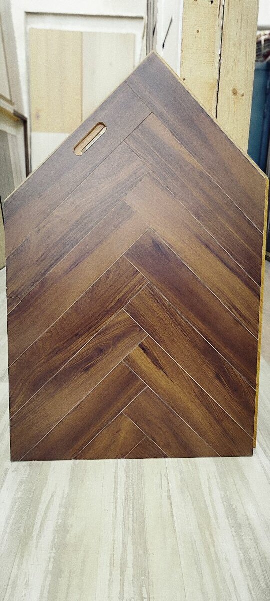 ламинат напольное французский ёлка