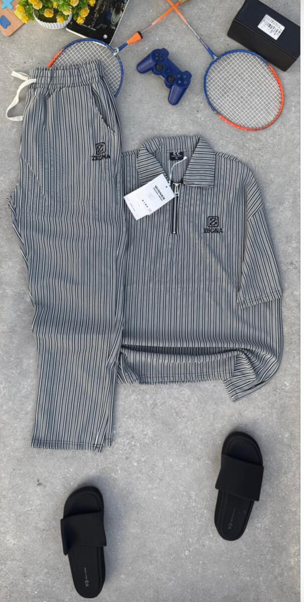 Ensemble décontracté rayé