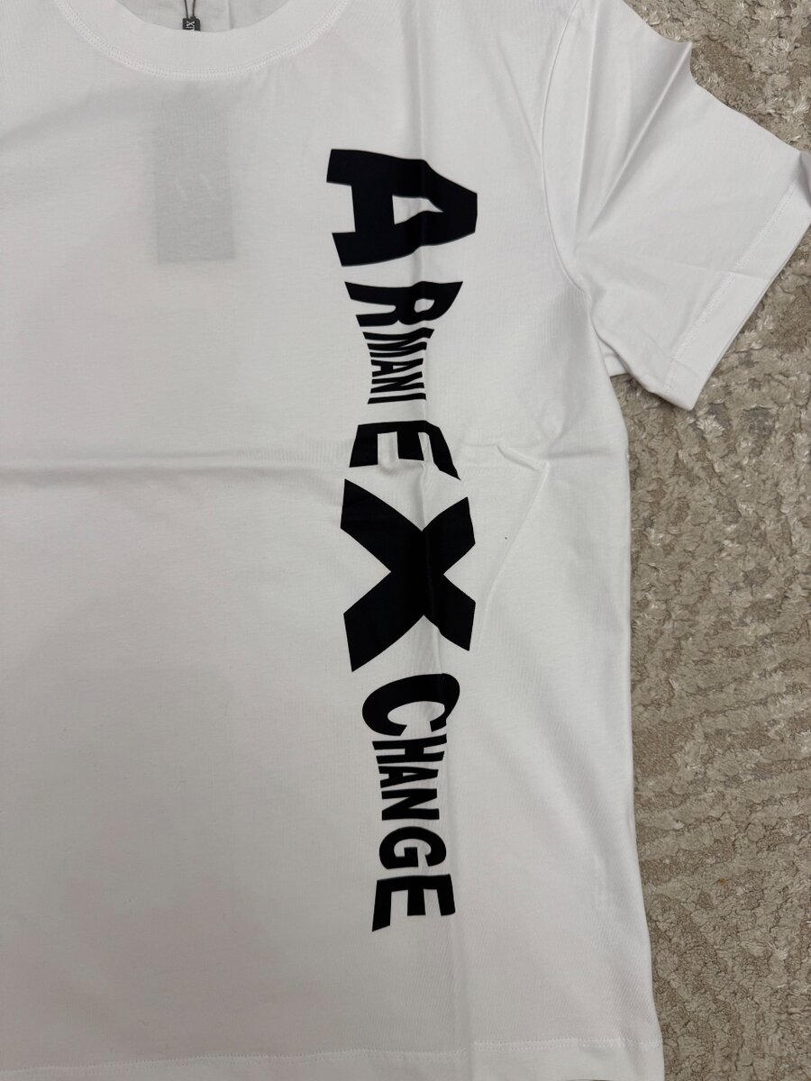 Премиум качества футболка от Armani Exchange