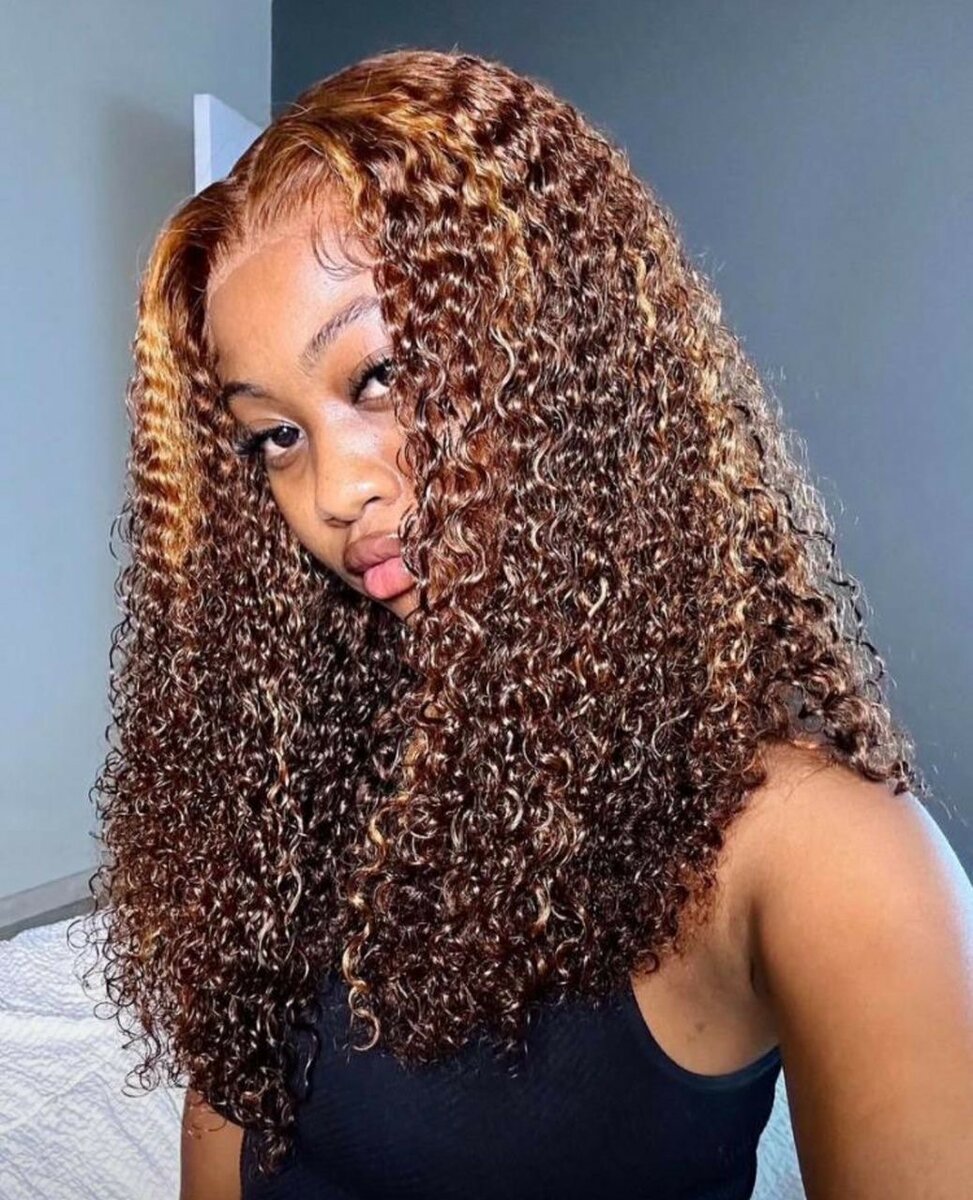 Perruque boucles naturelles 22"