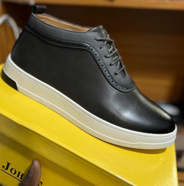 Chaussure élégante homme