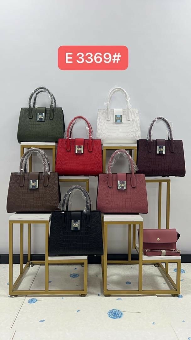 Corporate bags for ladies