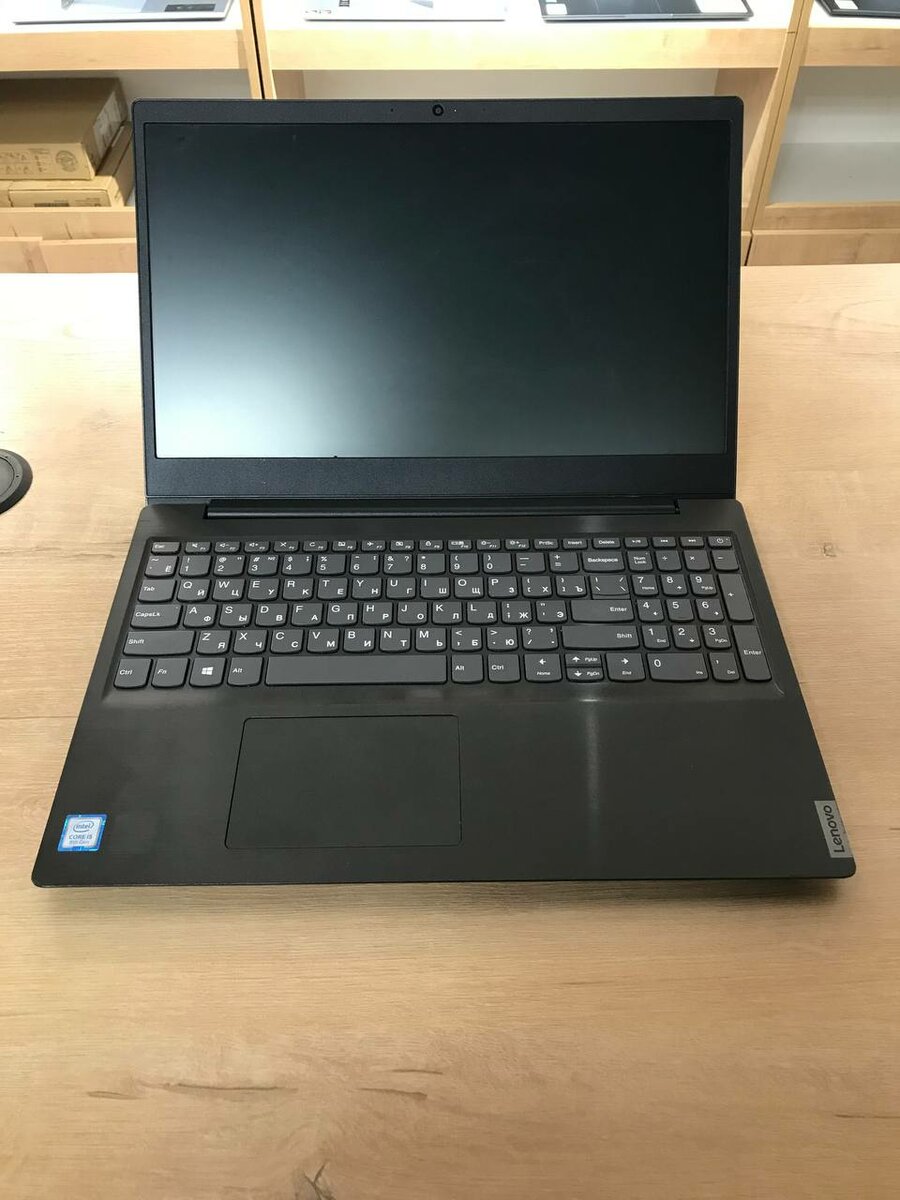 Lenovo V15
