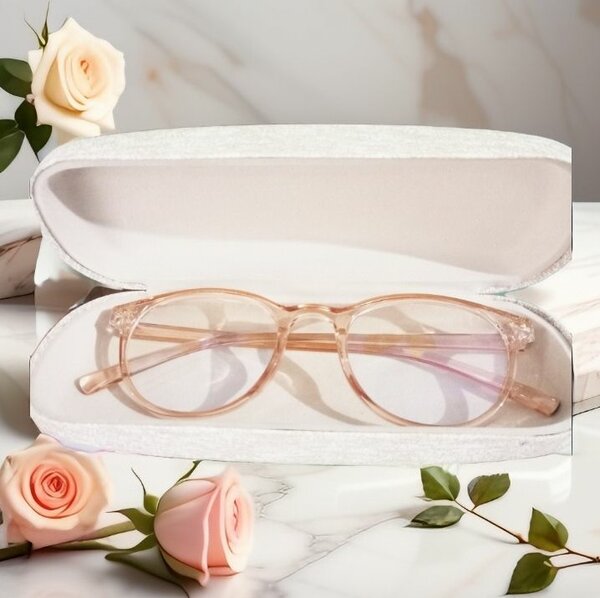 Lunettes transparentes élégantes