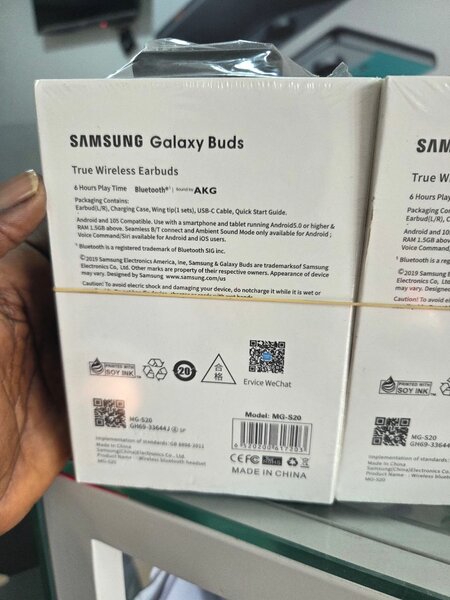 Samsung Galaxy Buds LED