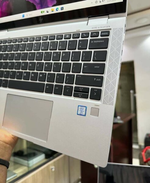 *Ordinateur Portable HP Elitebook