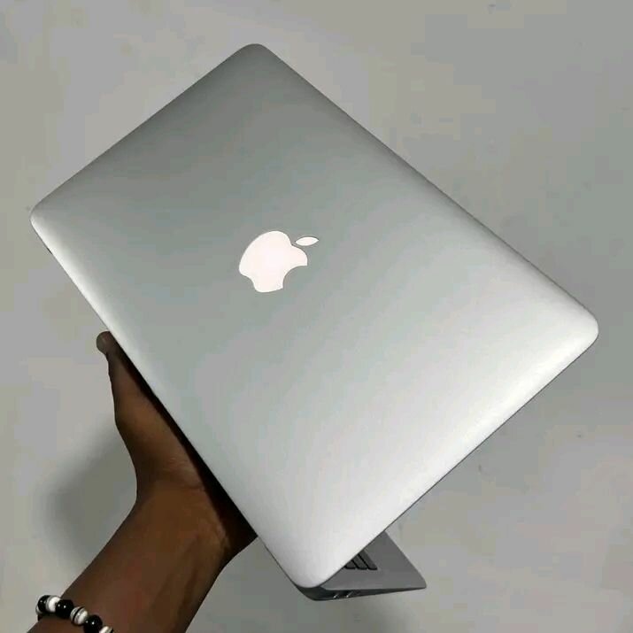 Ordinateur portable Apple MacBook