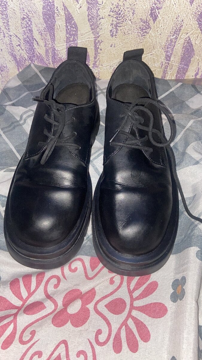 Chaussures noires élégantes homme