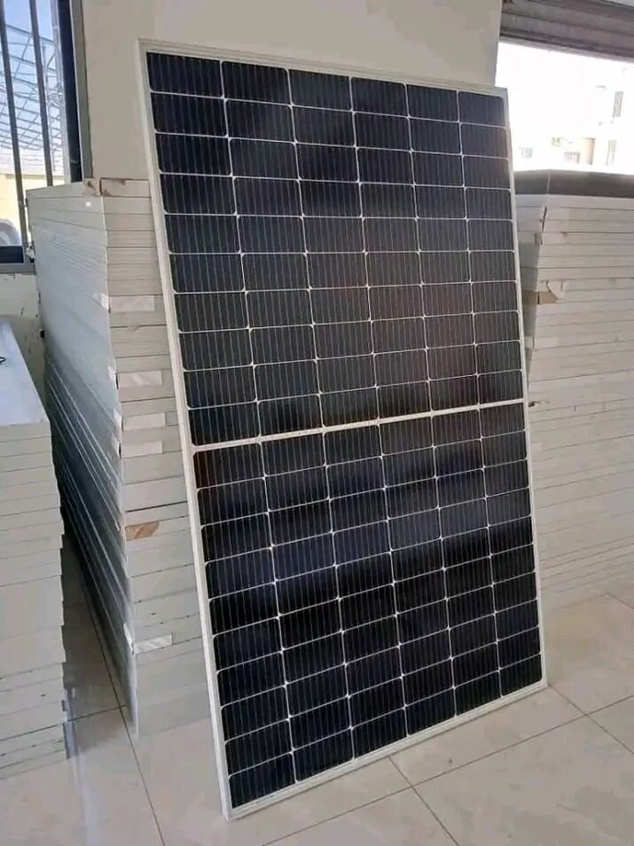 550W monocrystaline panel.