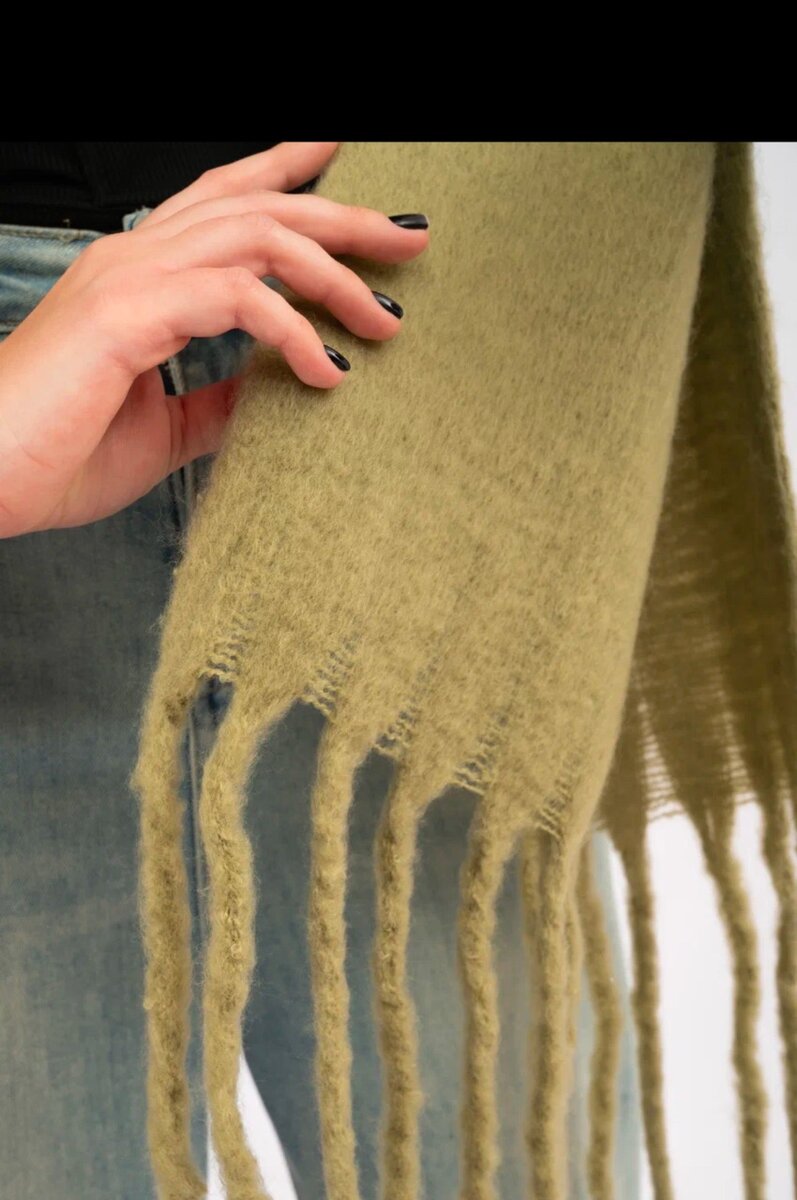 Теплый шарф из искусственного кашемира