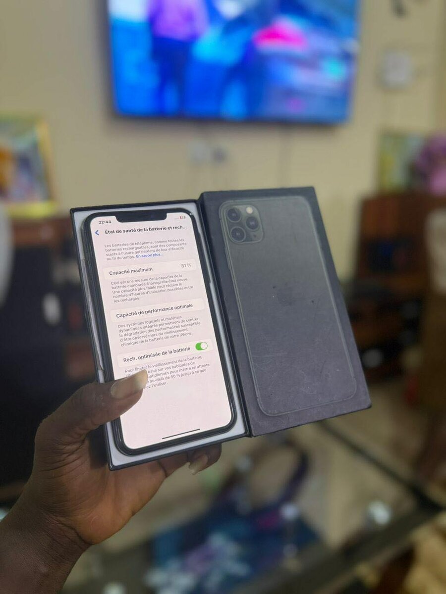 Iphone 11 pro max 64 giga