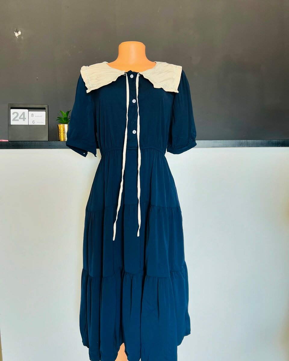  women's beautiful dress 