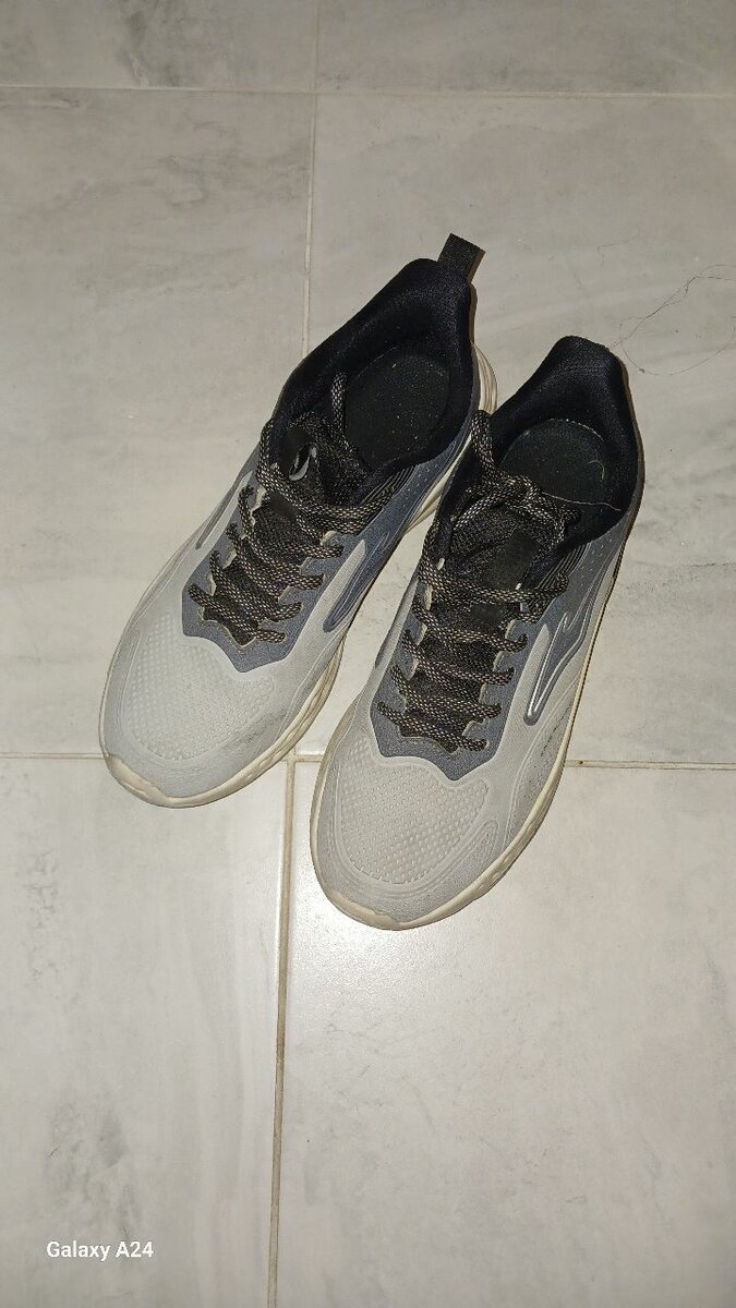 Erke sport кроссовки беговые