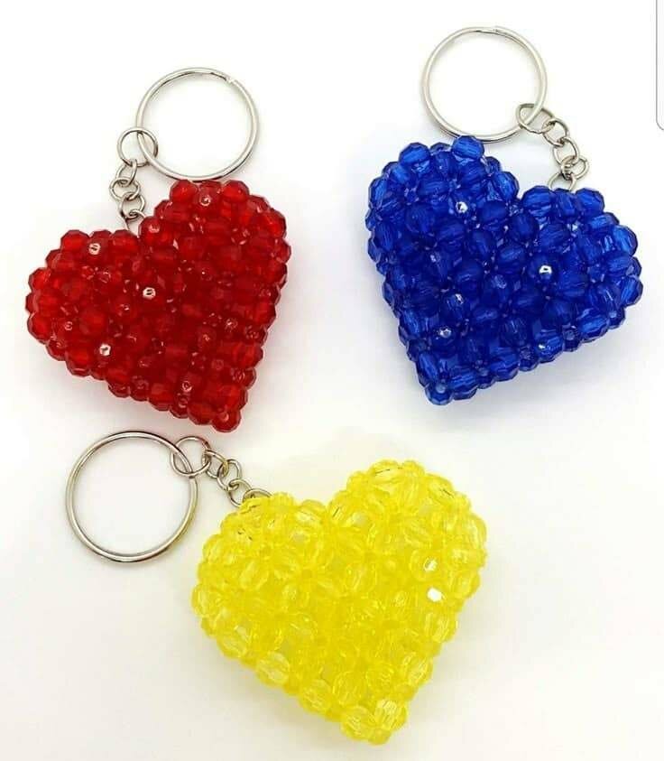 Porte-clés en perles colorées