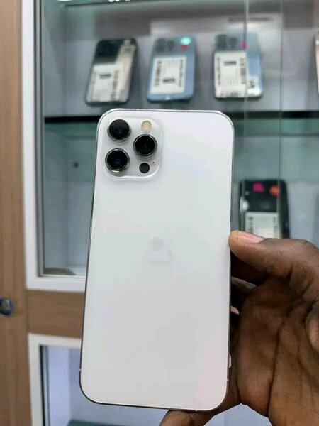 iPhone 12 pro max quasi d'occa