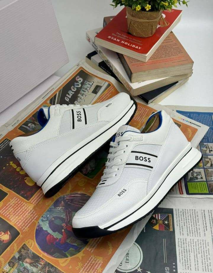 Men's quality sneakers