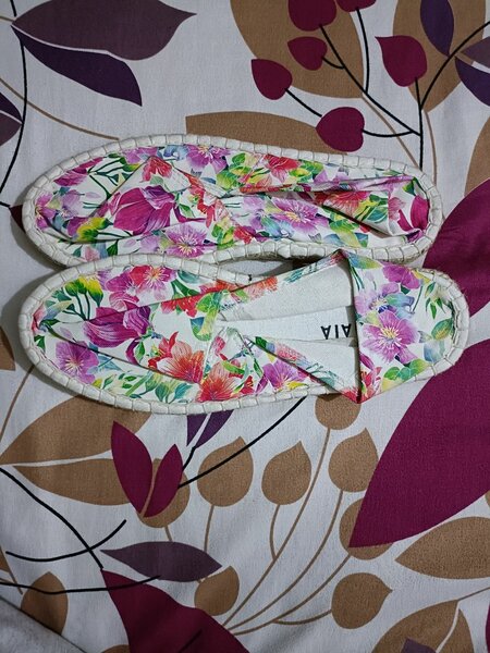 Espadrilles fleuries colorées