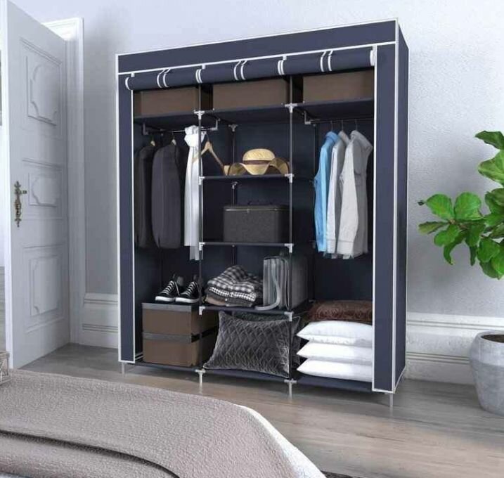 Portable wardrobes