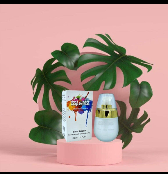 Base lissante ISSA & DOSE pour un maquillage parfait
