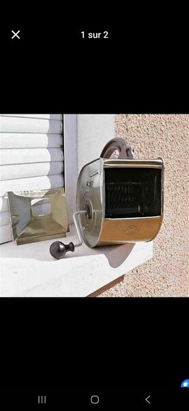 Boîte à lettres extérieure vintage